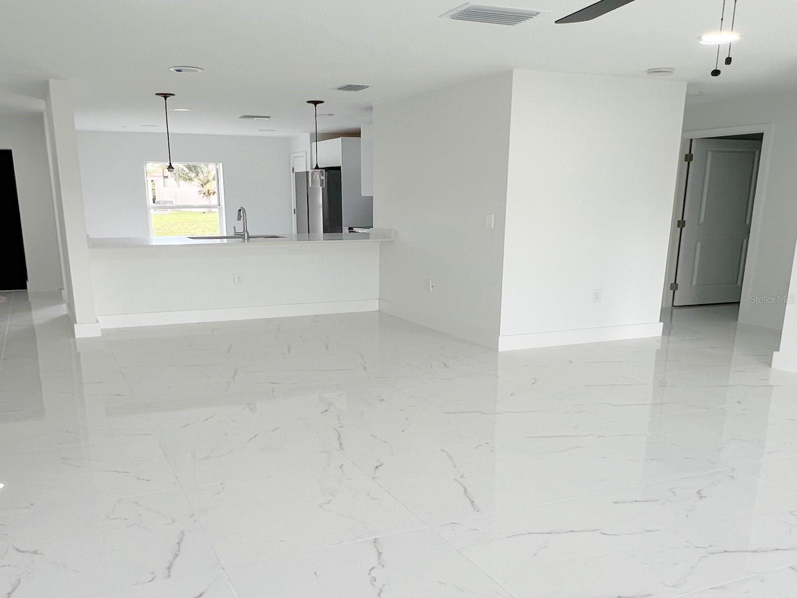 Image 7 of 14 For 2709 13th Street Sw
