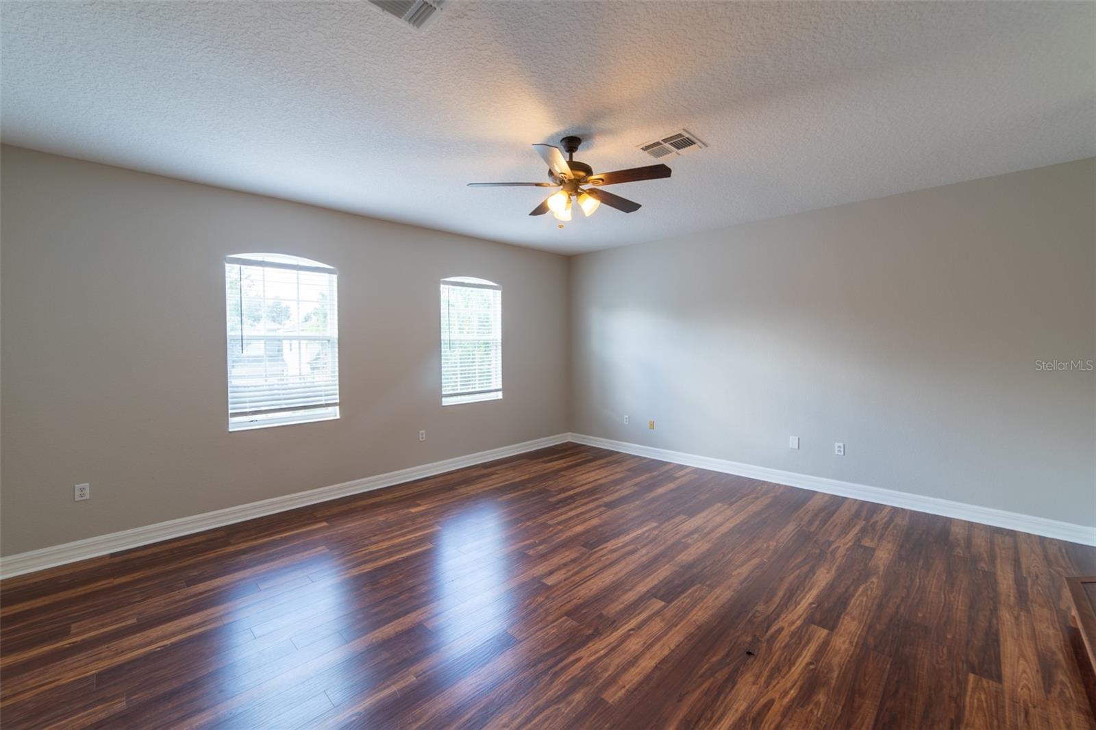 Image 16 of 44 For 13321 Moss Park Ridge Drive