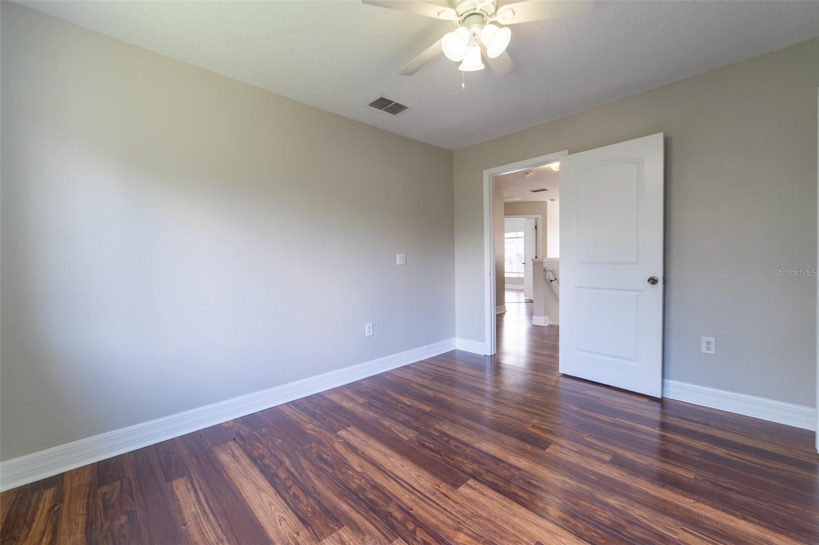 Image 22 of 44 For 13321 Moss Park Ridge Drive
