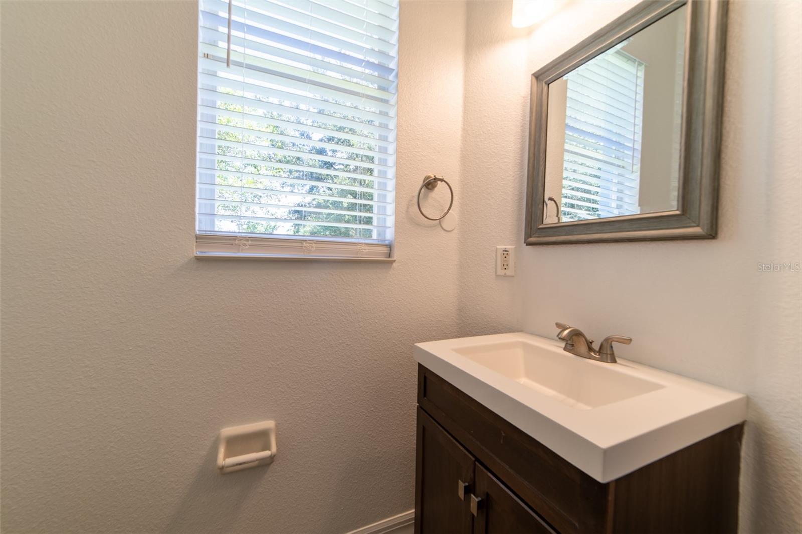 Image 24 of 44 For 13321 Moss Park Ridge Drive
