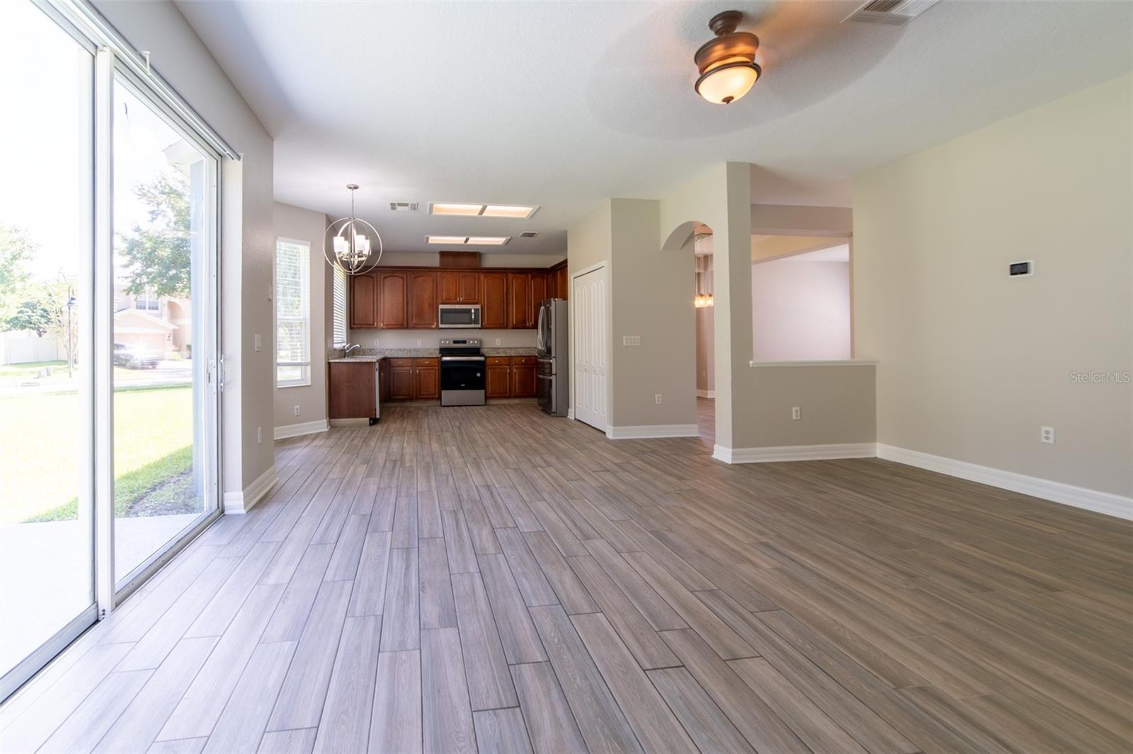 Image 26 of 44 For 13321 Moss Park Ridge Drive