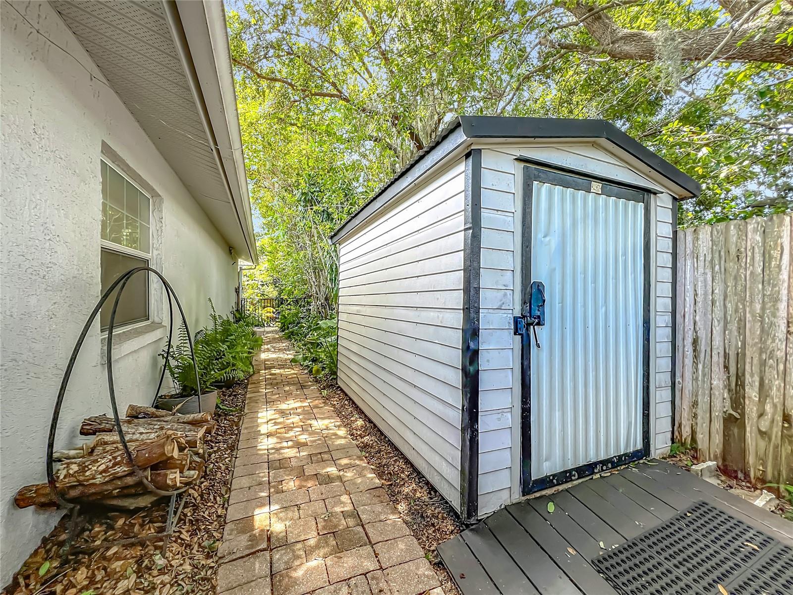 Image 76 of 100 For 1023 Princess Gate Boulevard