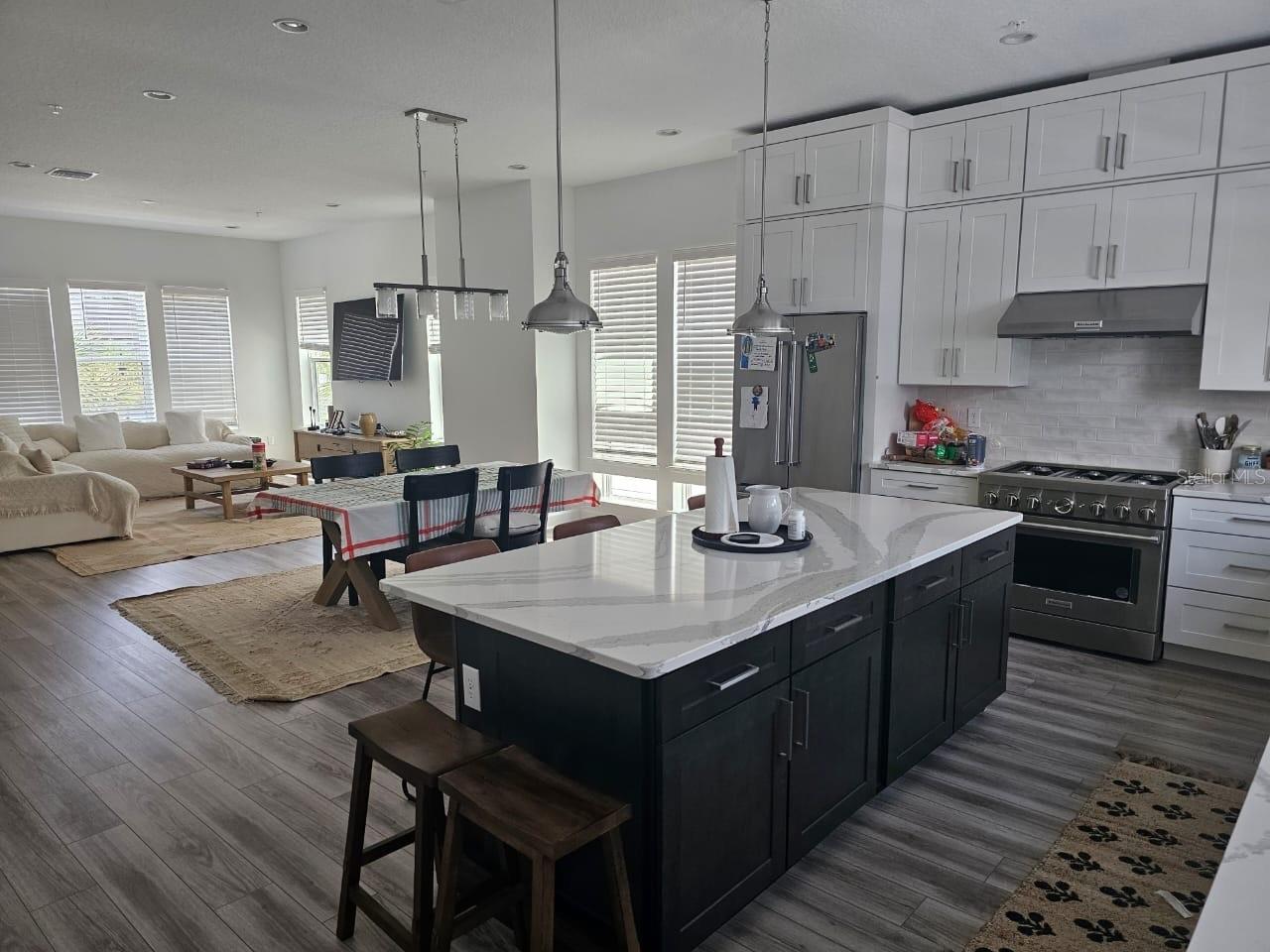 Image 10 of 23 For 2332 Brix Street