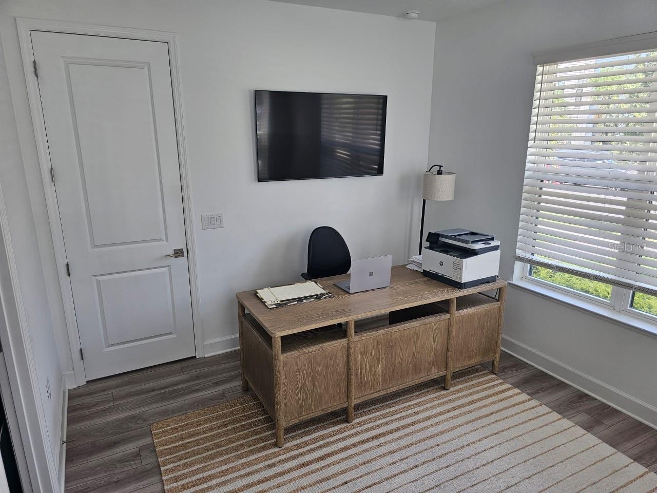 Image 5 of 23 For 2332 Brix Street