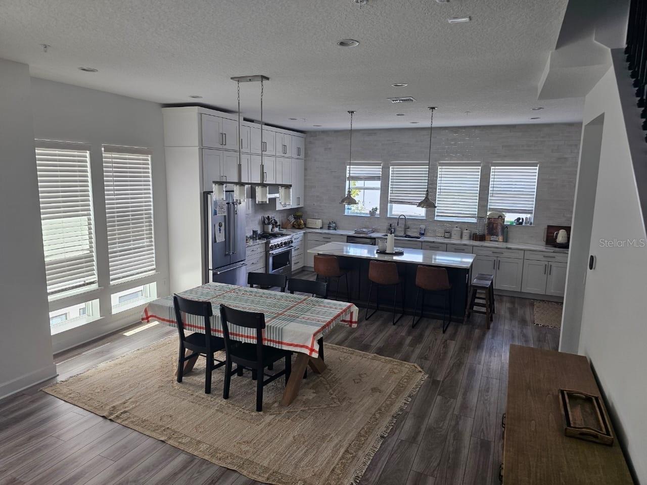 Image 9 of 23 For 2332 Brix Street