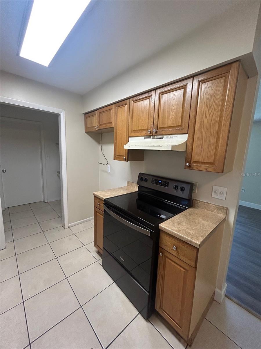 Image 5 of 17 For 711 Wynn Drive