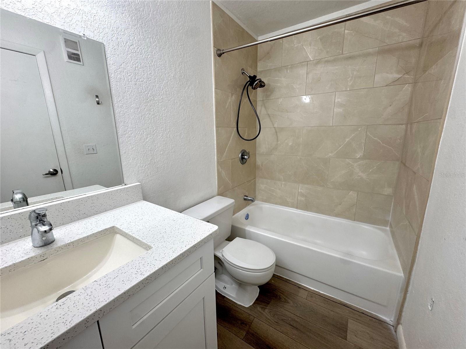 Image 12 of 16 For 11532 Westwood Boulevard 613