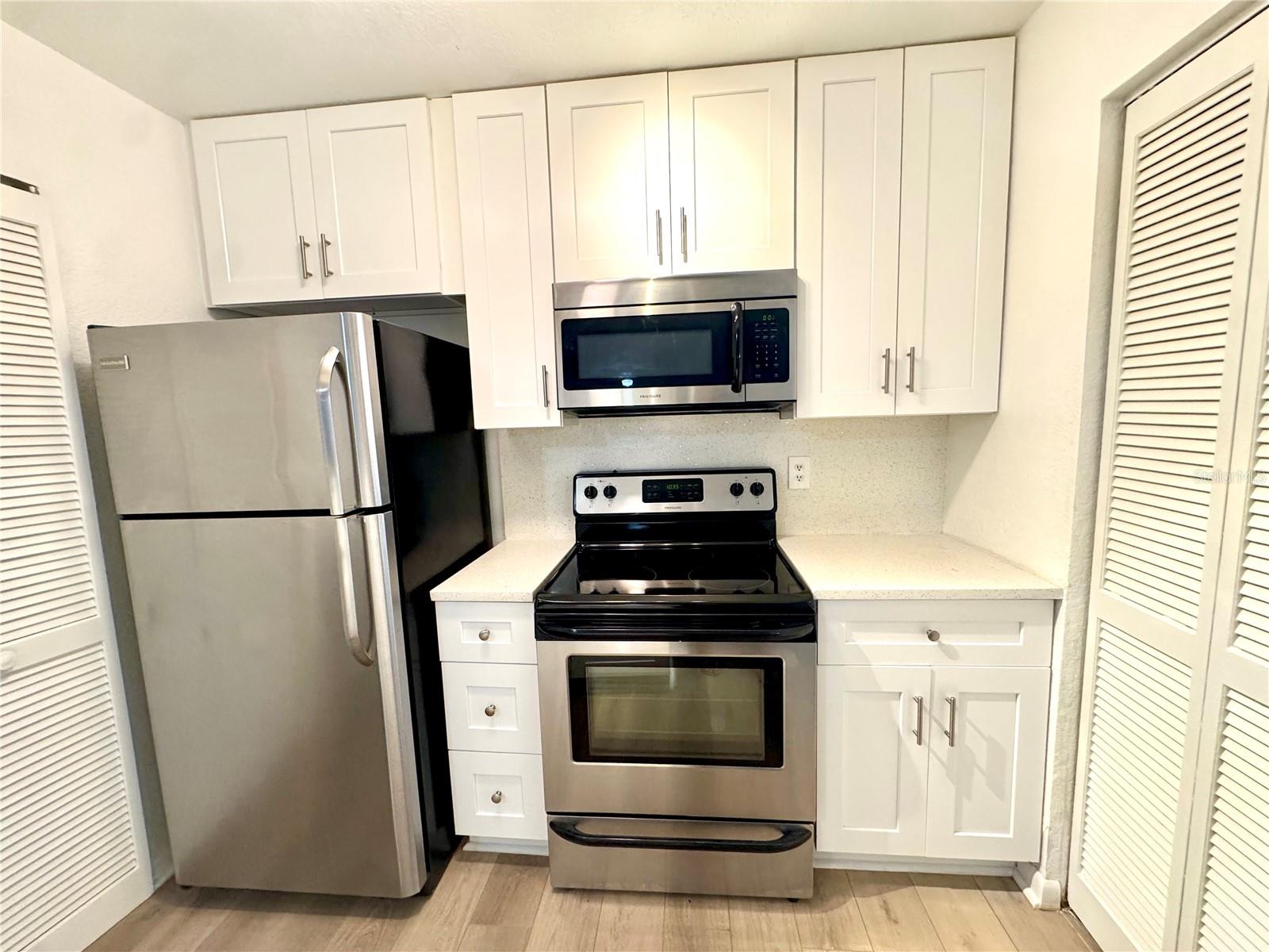 Image 5 of 16 For 11532 Westwood Boulevard 613