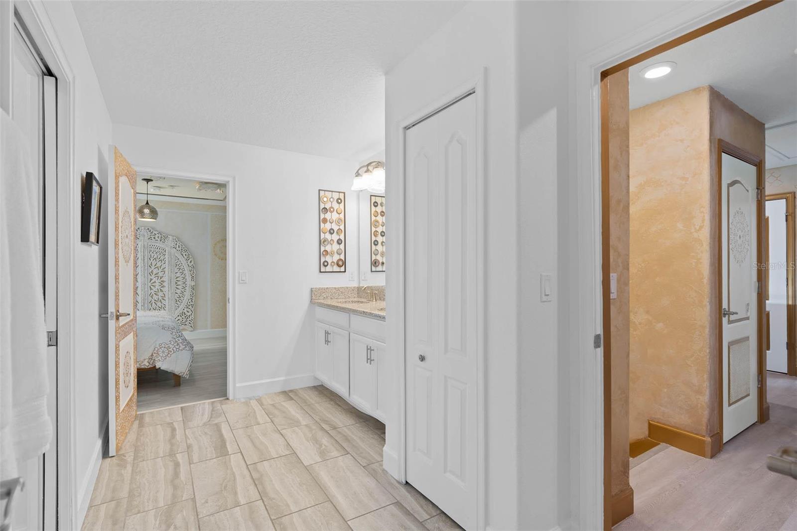 Image 36 of 61 For 1403 Moon Valley Drive