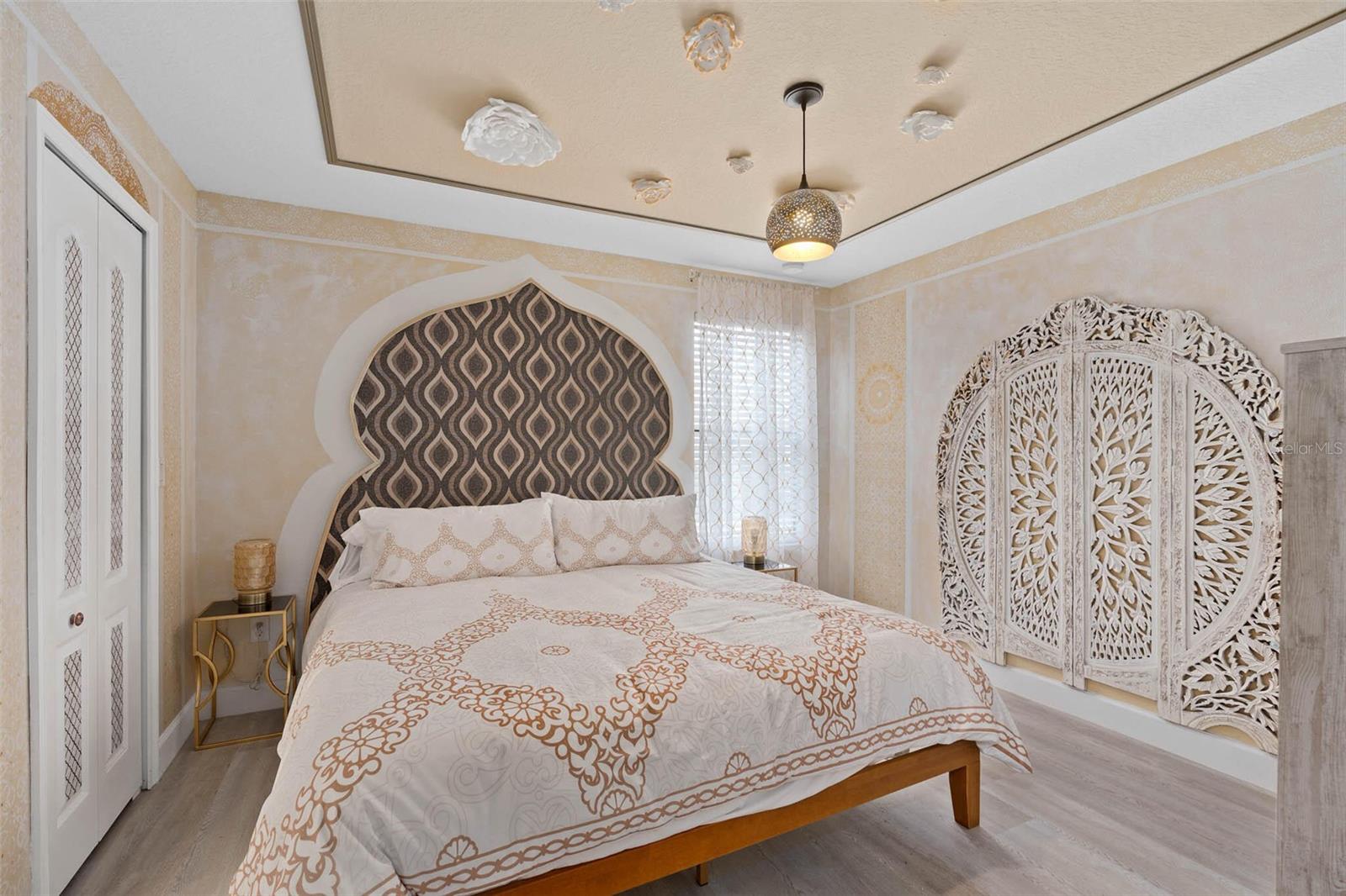 Image 38 of 61 For 1403 Moon Valley Drive