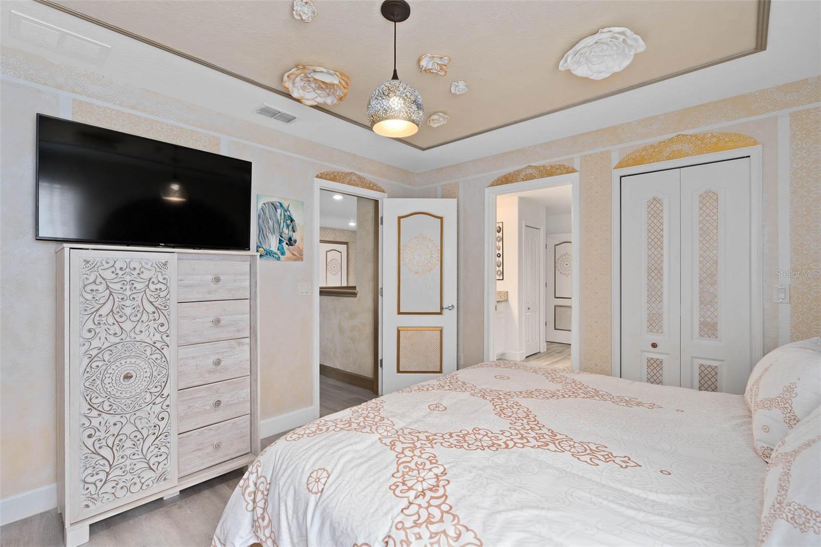 Image 39 of 61 For 1403 Moon Valley Drive