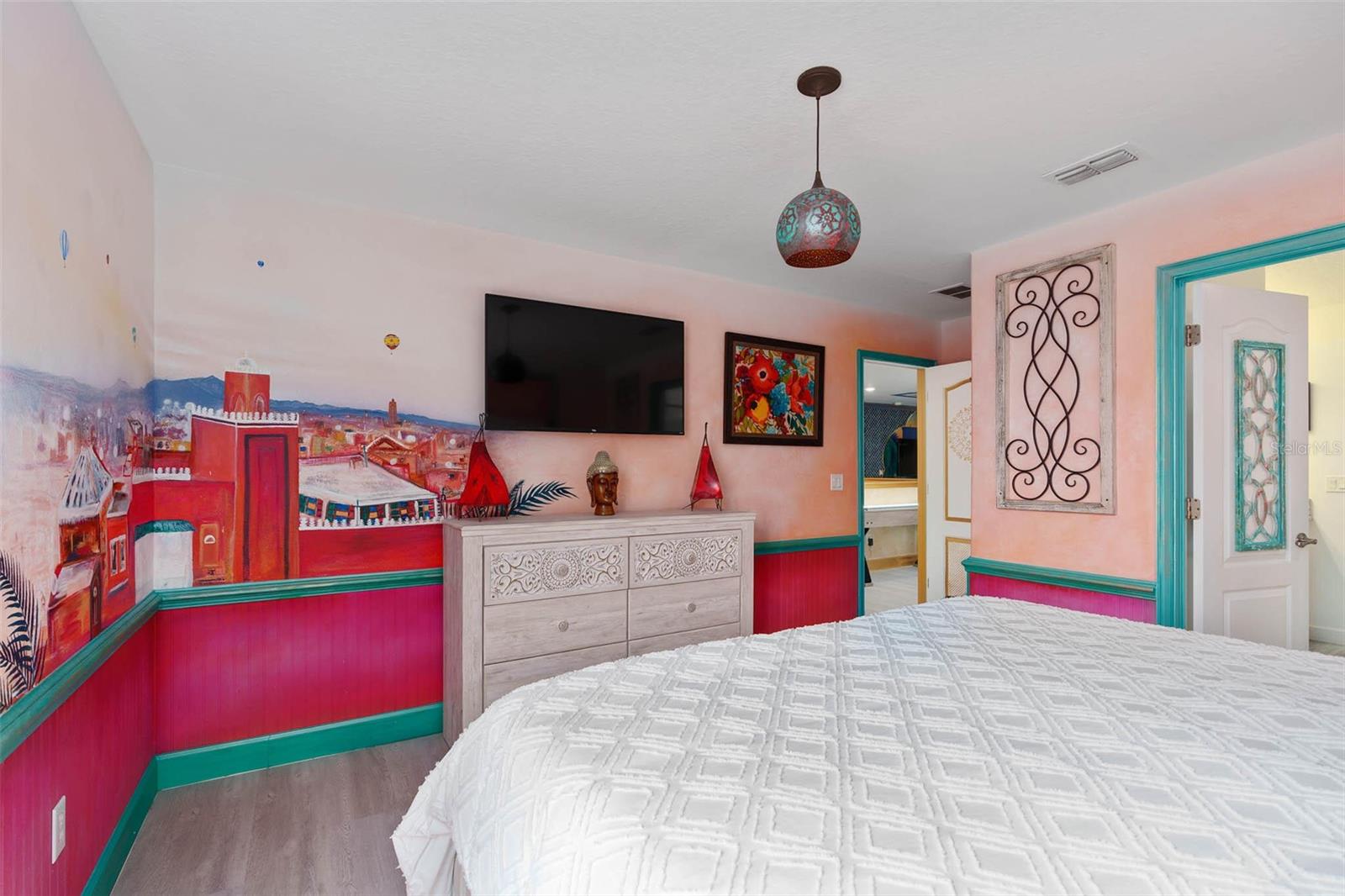Image 48 of 61 For 1403 Moon Valley Drive