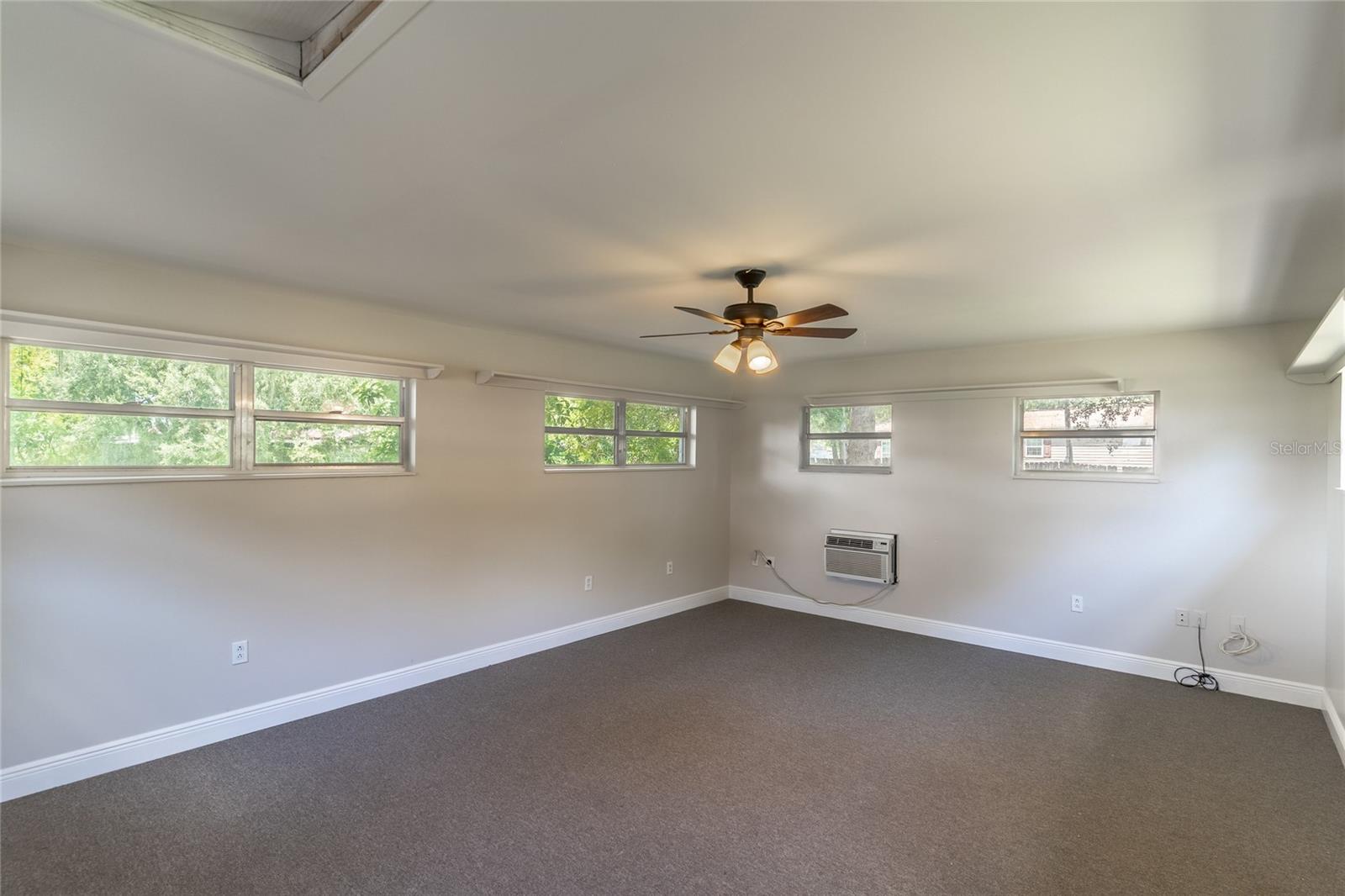 Image 30 of 40 For 4225 Vista Court