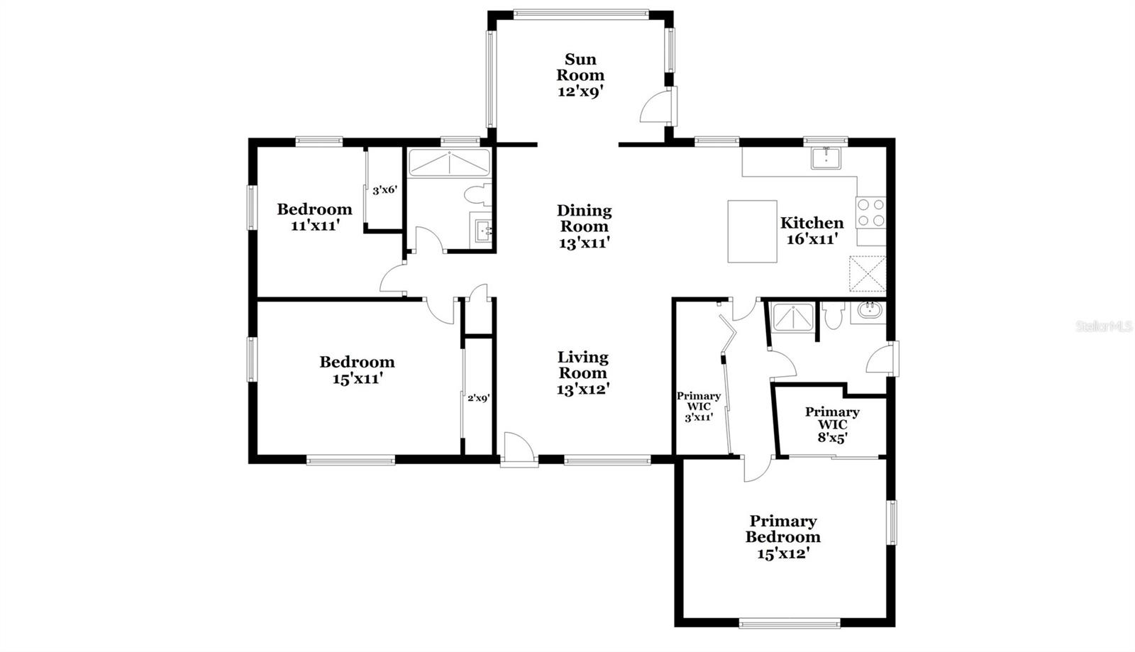 Listing photo id 13 for 6040 7th Avenue
