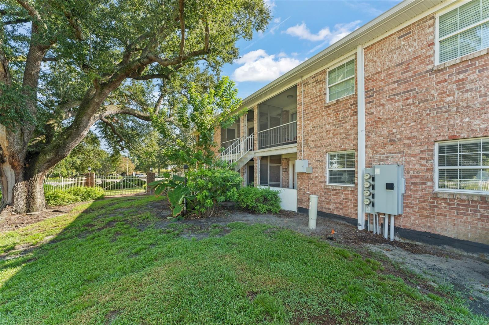 Image 21 of 24 For 4394 Lake Underhill Road A