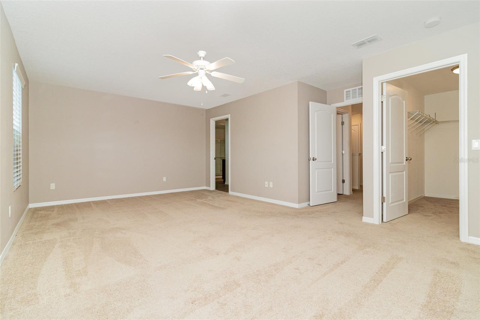 Image 14 of 34 For 16707 Broadford Lane