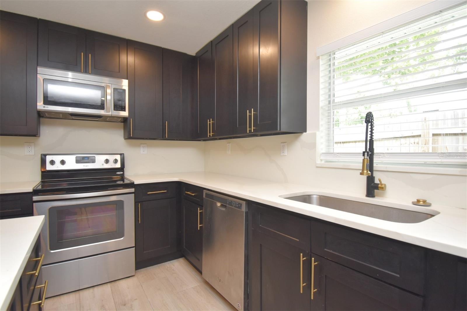 Image 10 of 36 For 711 20th Street