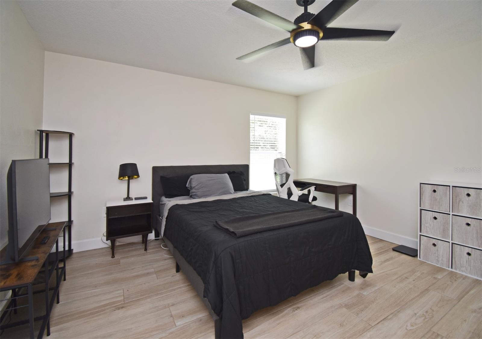 Image 14 of 36 For 711 20th Street