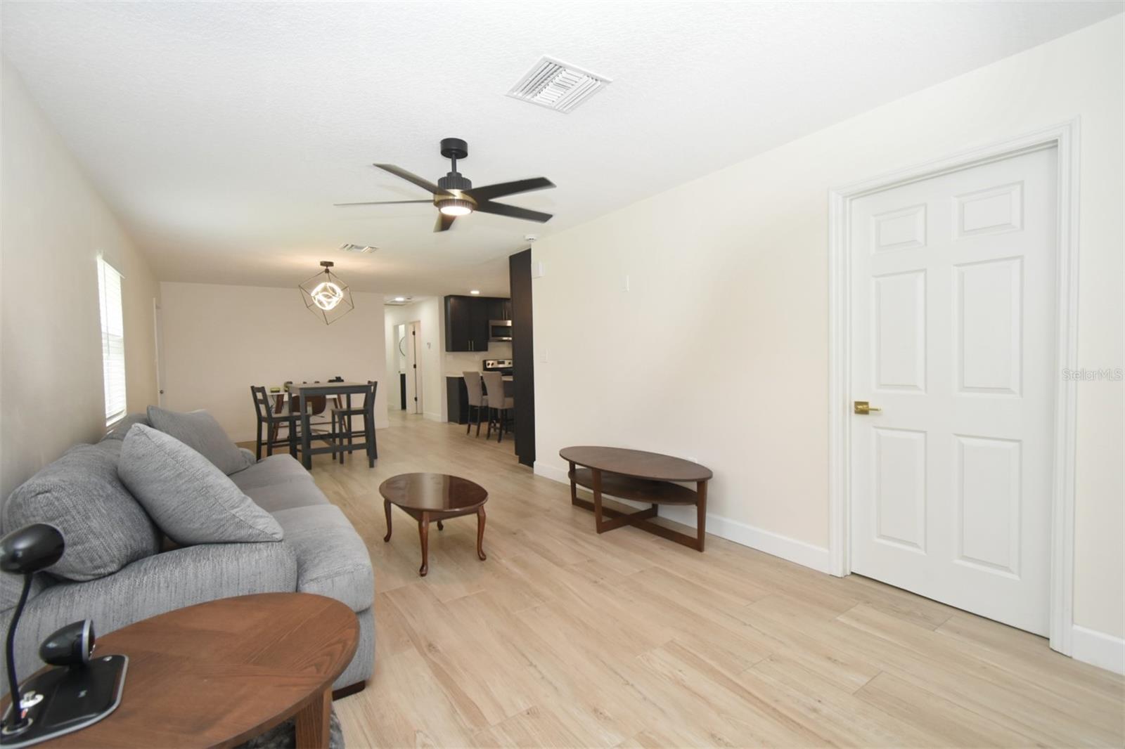 Image 3 of 36 For 711 20th Street