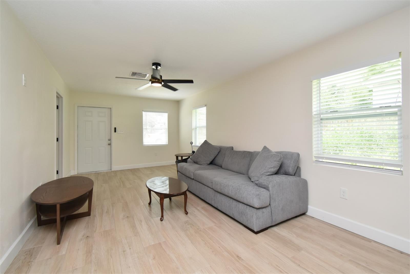 Image 5 of 36 For 711 20th Street