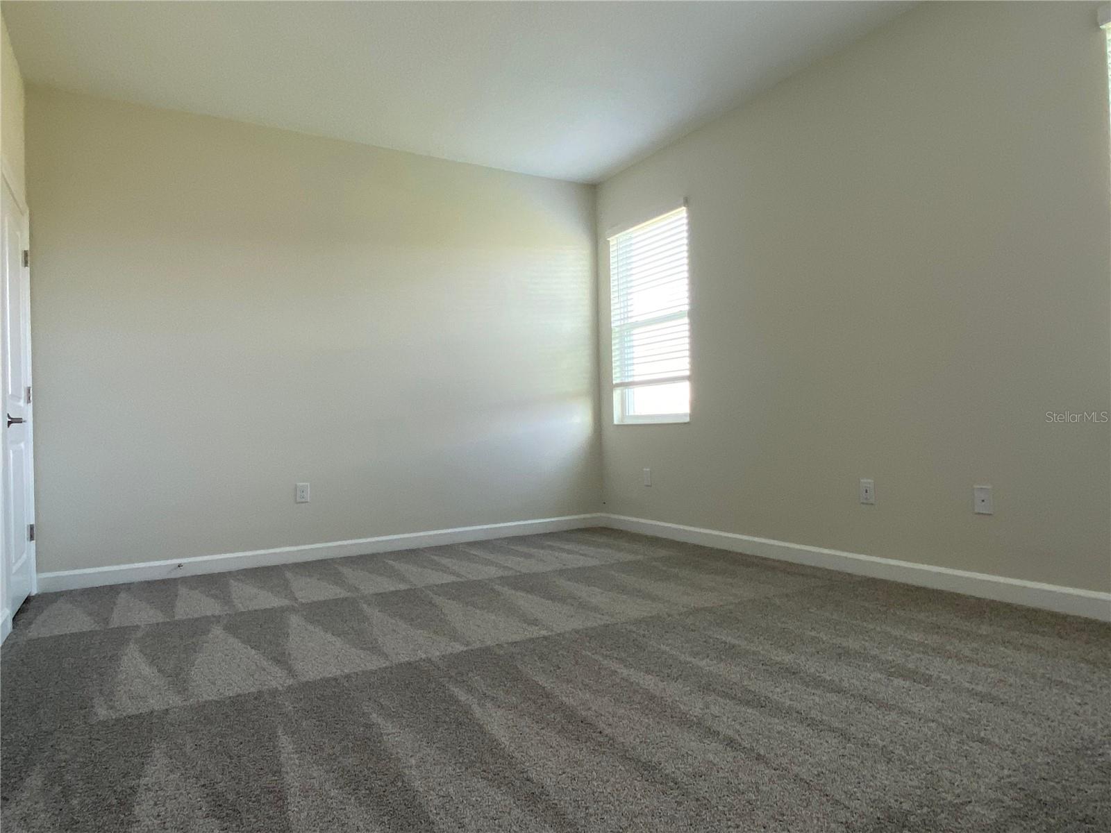 Image 11 of 21 For 1312 Oak Crest Street