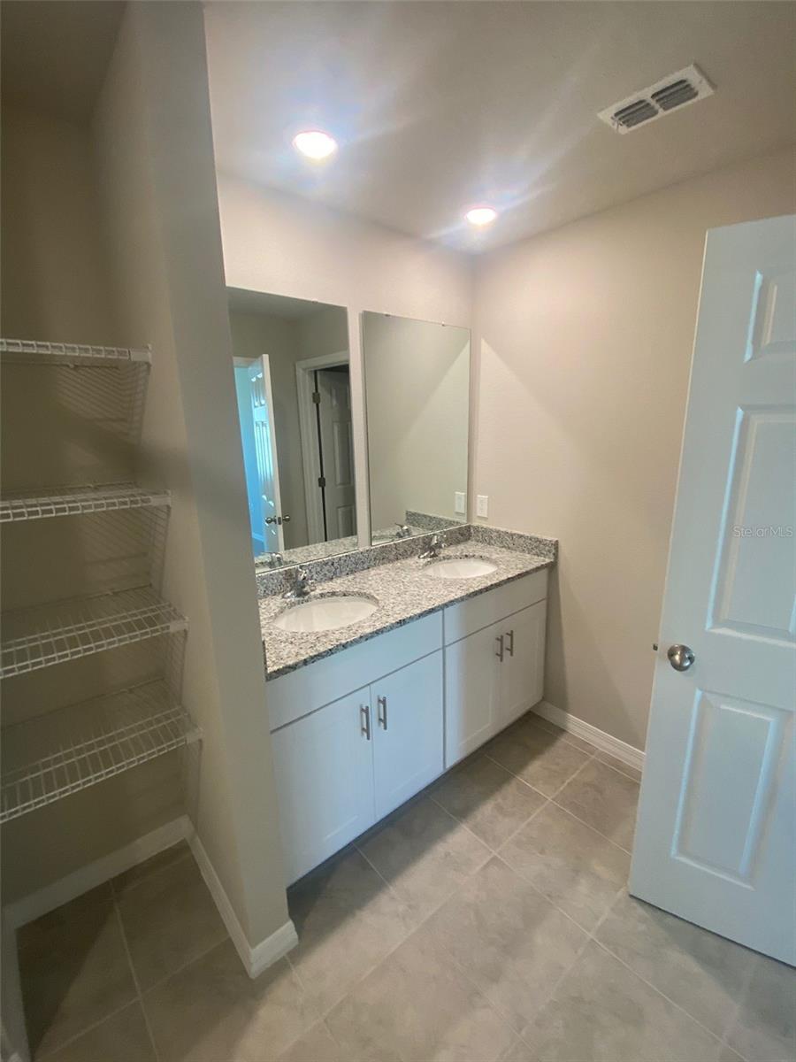 Image 10 of 16 For 2554 Red Spruce Way