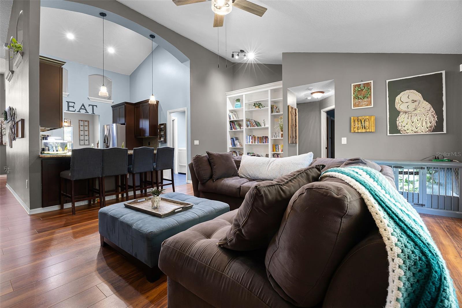 Image 7 of 25 For 2848 Tremont Drive