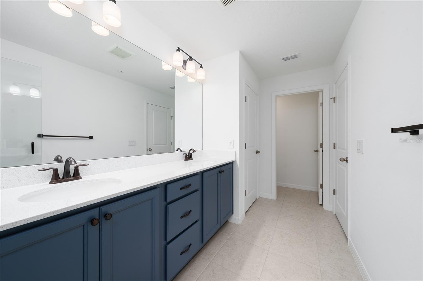 Image 23 of 32 For 12322 Koshiba Alley