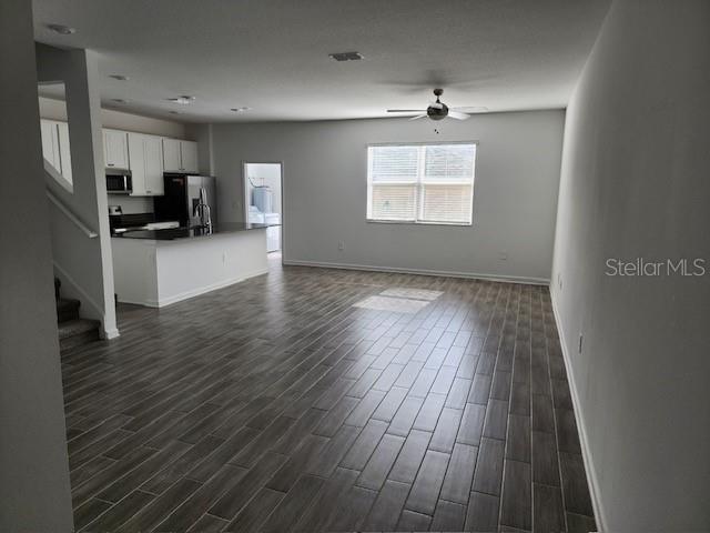 Image 4 of 21 For 13982 Title Way