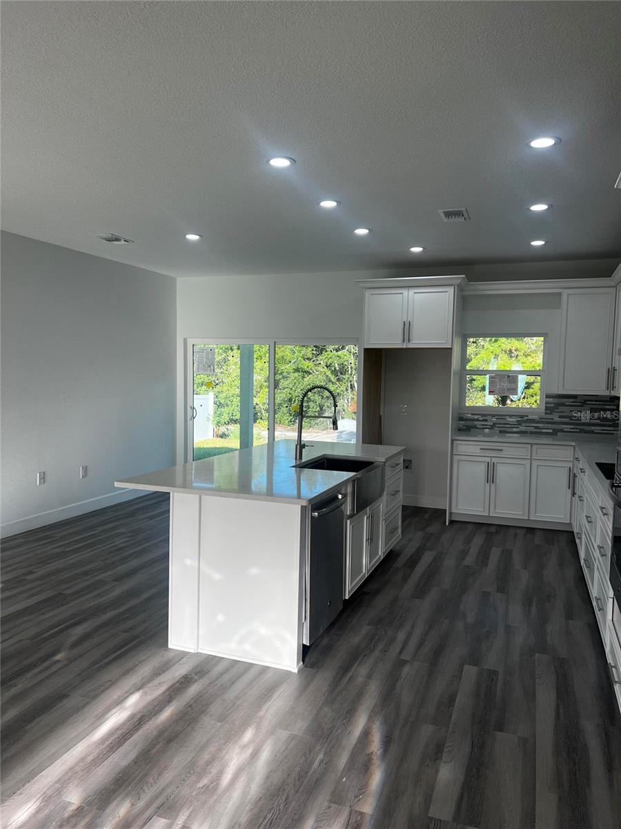 Image 16 of 16 For 32835 Forest Avenue