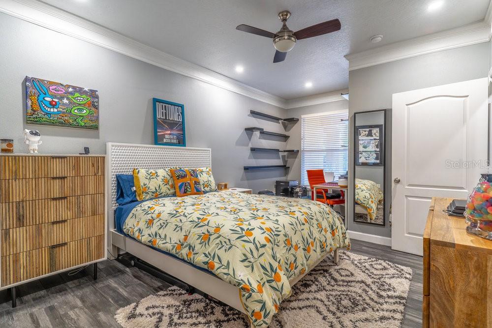 Image 10 of 27 For 8843 Villa View Circle 102