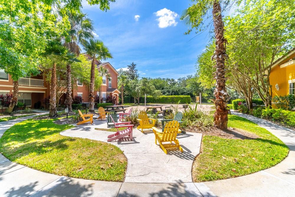 Image 21 of 27 For 8843 Villa View Circle 102