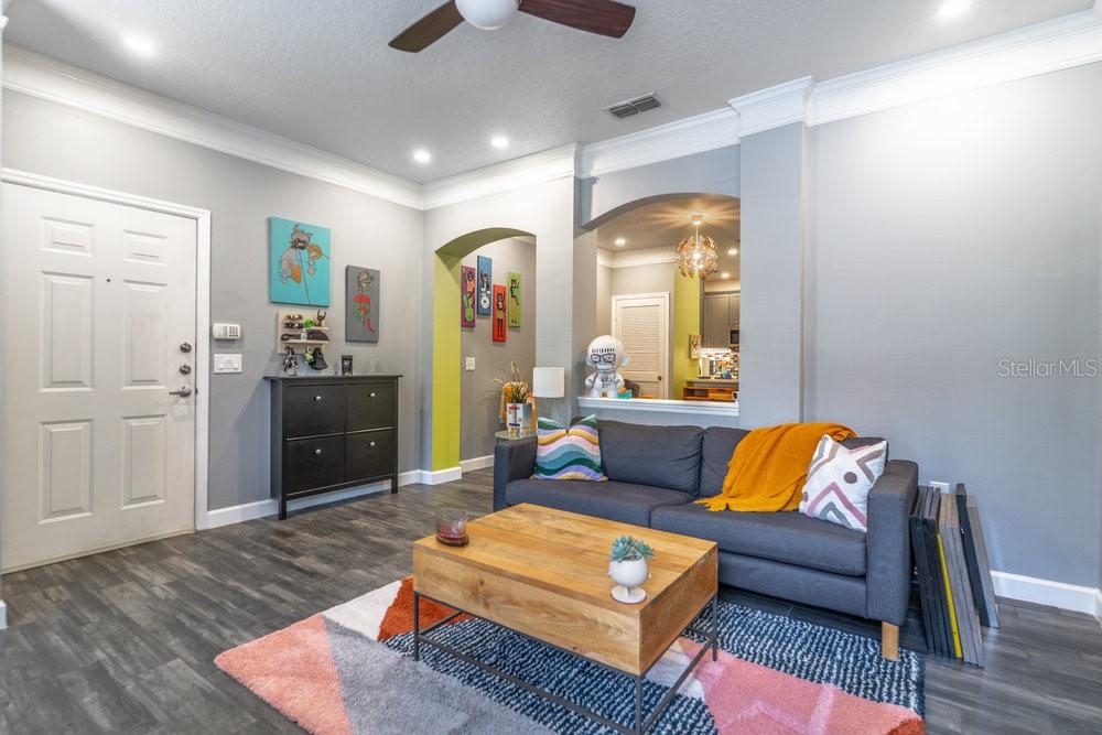 Image 3 of 27 For 8843 Villa View Circle 102