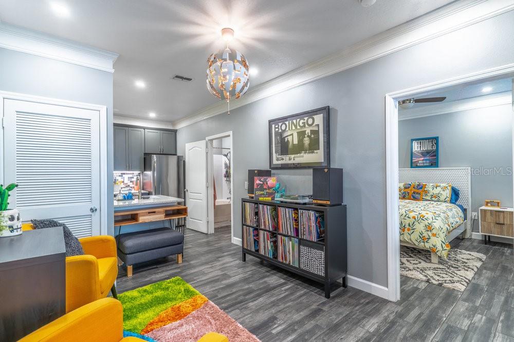 Image 6 of 27 For 8843 Villa View Circle 102