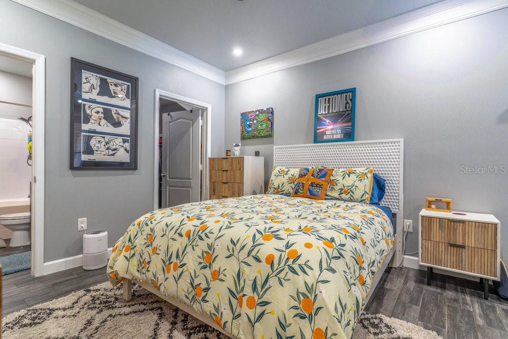 Image 9 of 27 For 8843 Villa View Circle 102