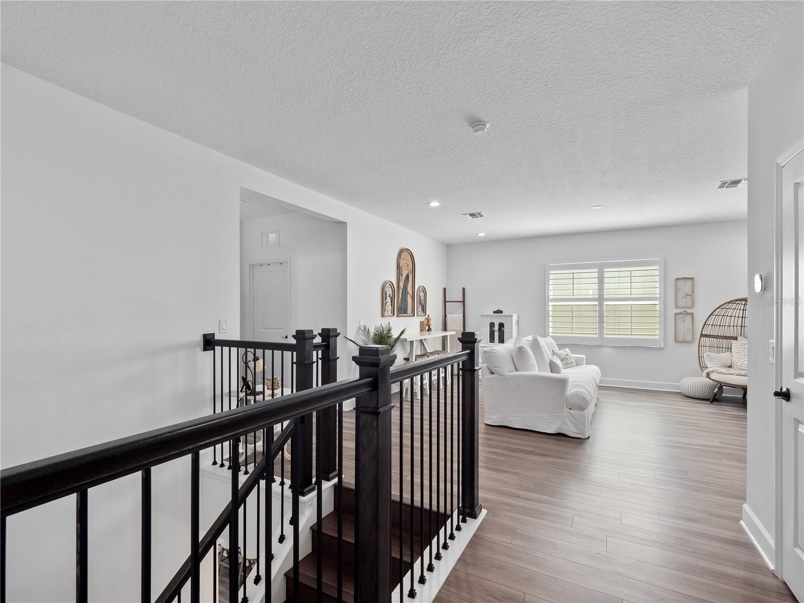 Image 31 of 42 For 14237 Spring Garden Drive