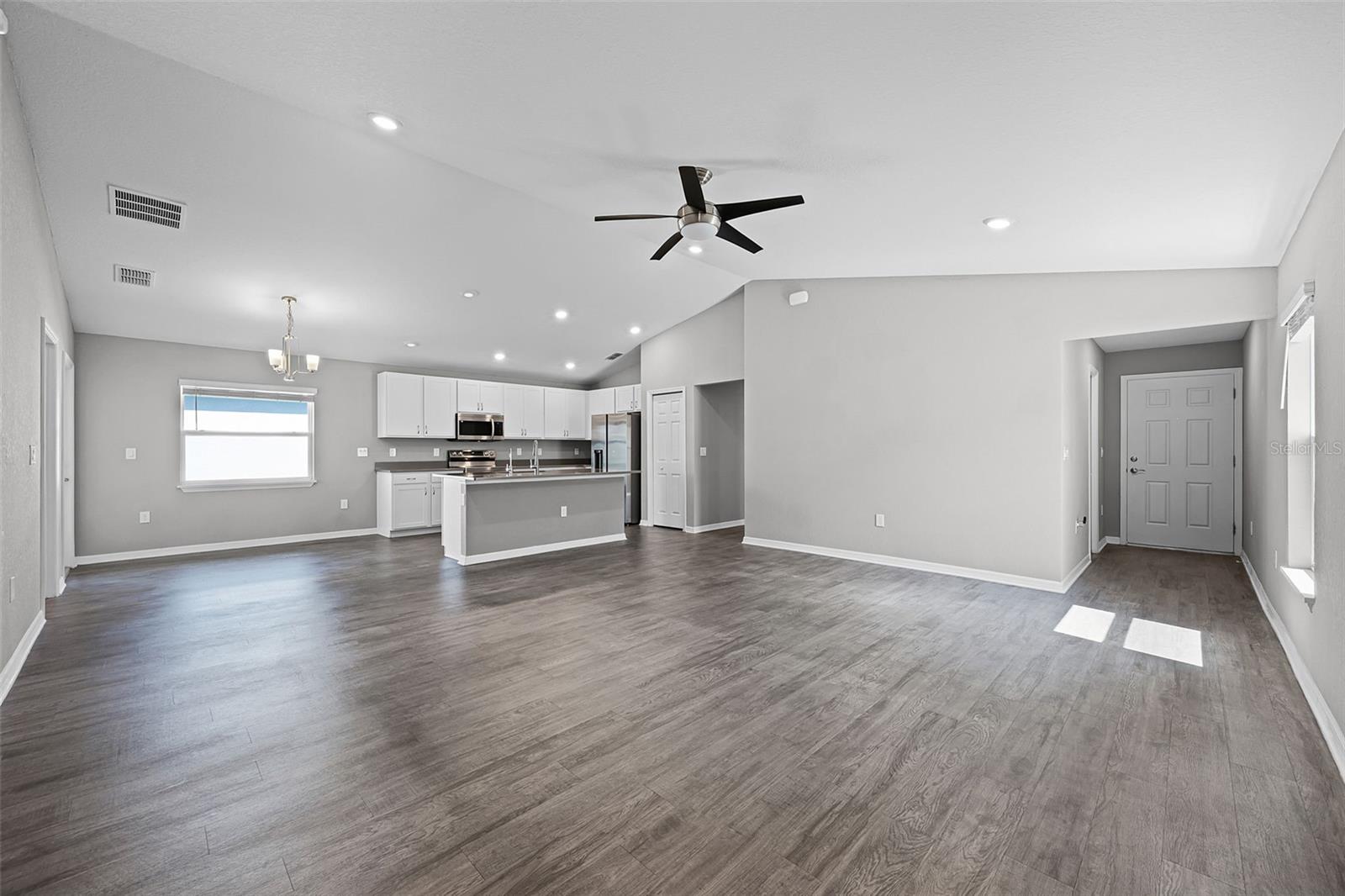 Image 5 of 33 For 1020 Silas Street