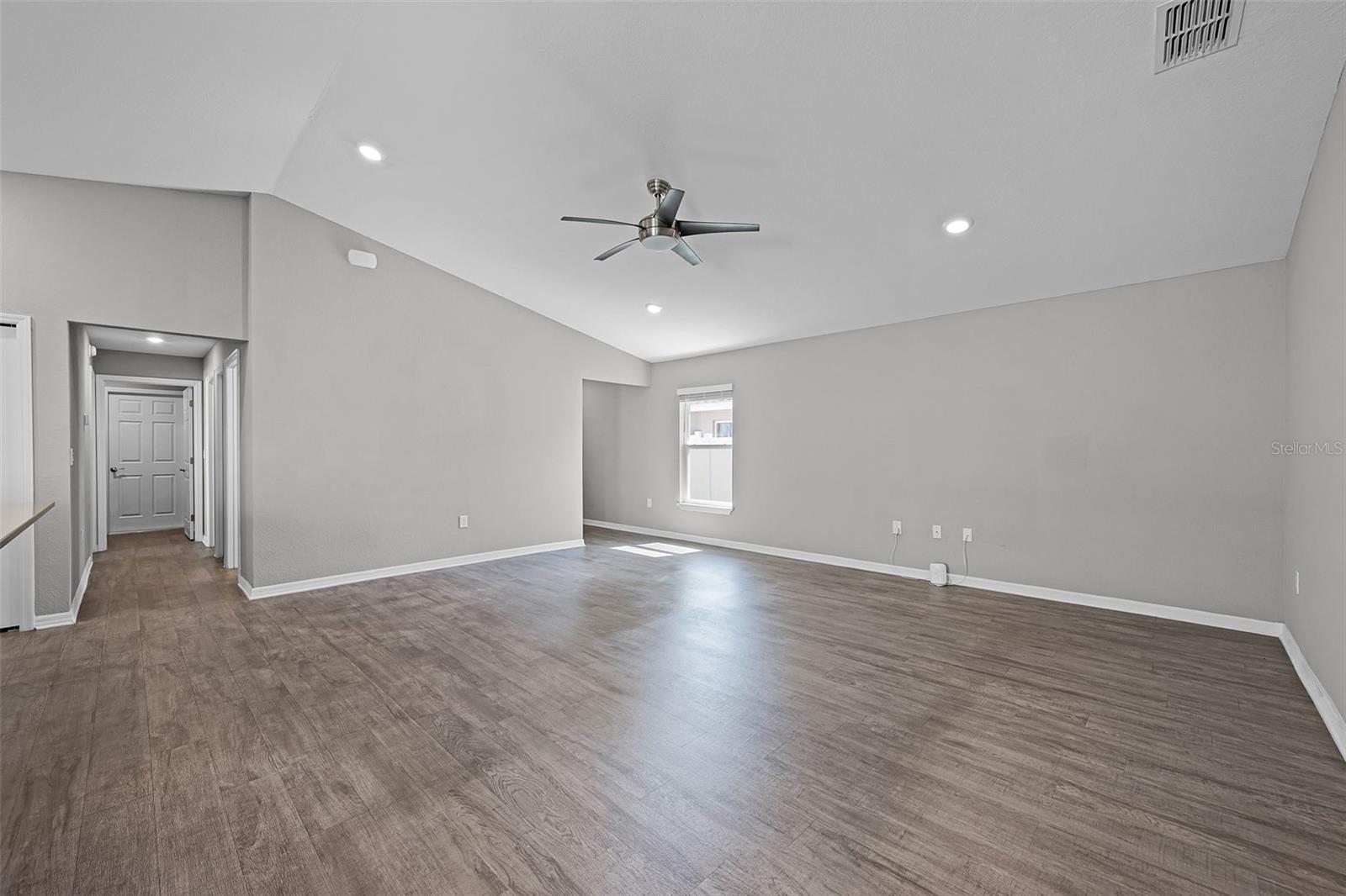 Image 6 of 33 For 1020 Silas Street