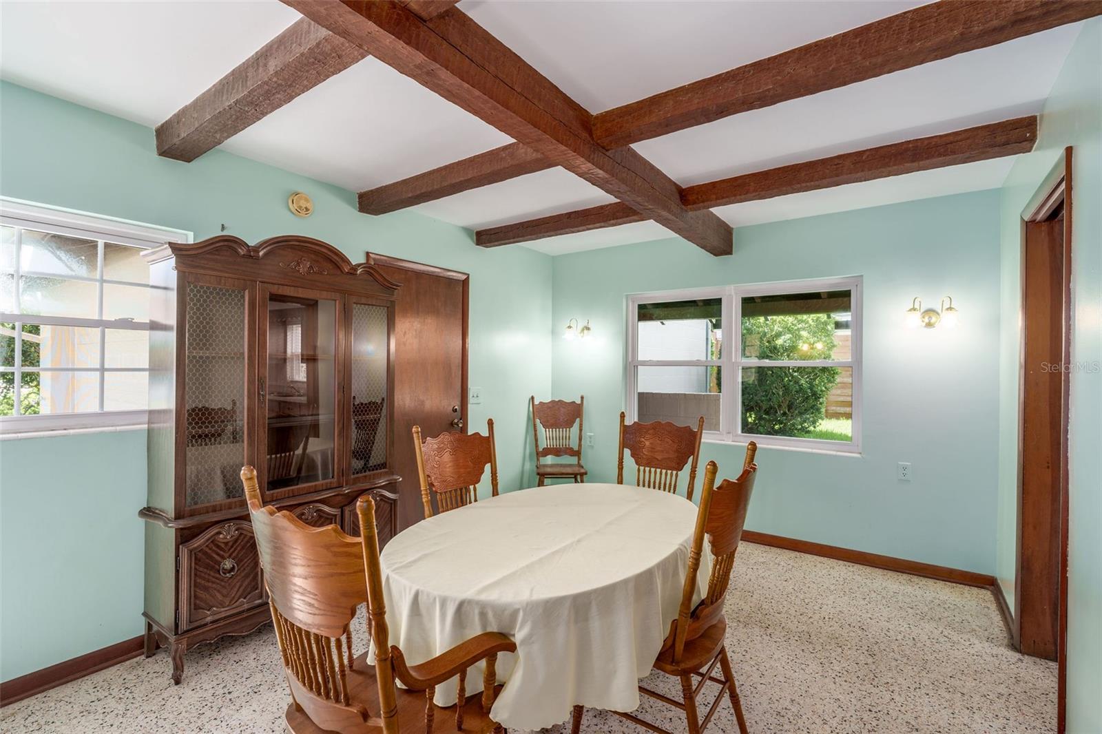 Image 6 of 39 For 3806 Kingsley Avenue
