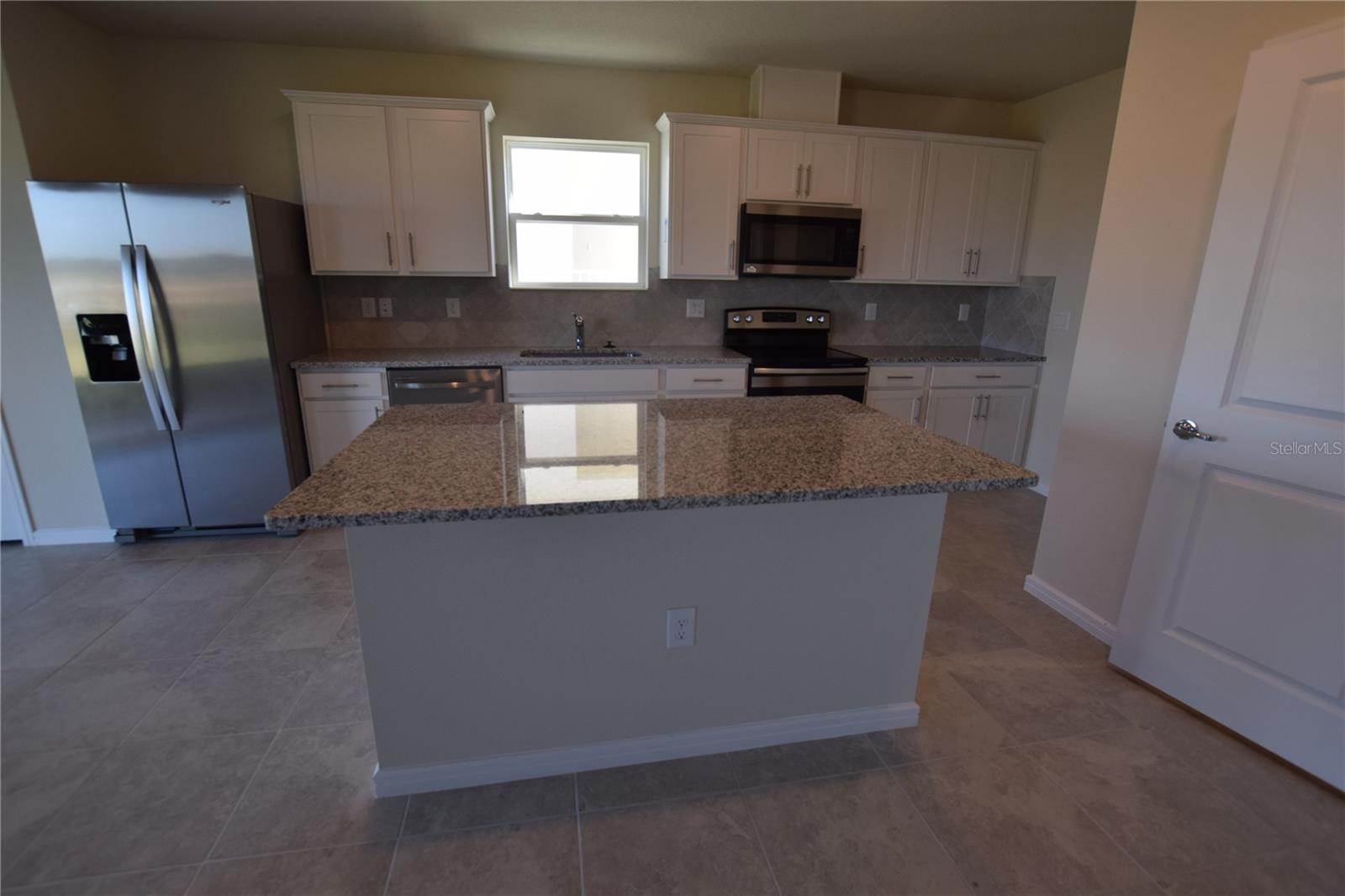 Image 9 of 20 For 7780 Syracuse Drive