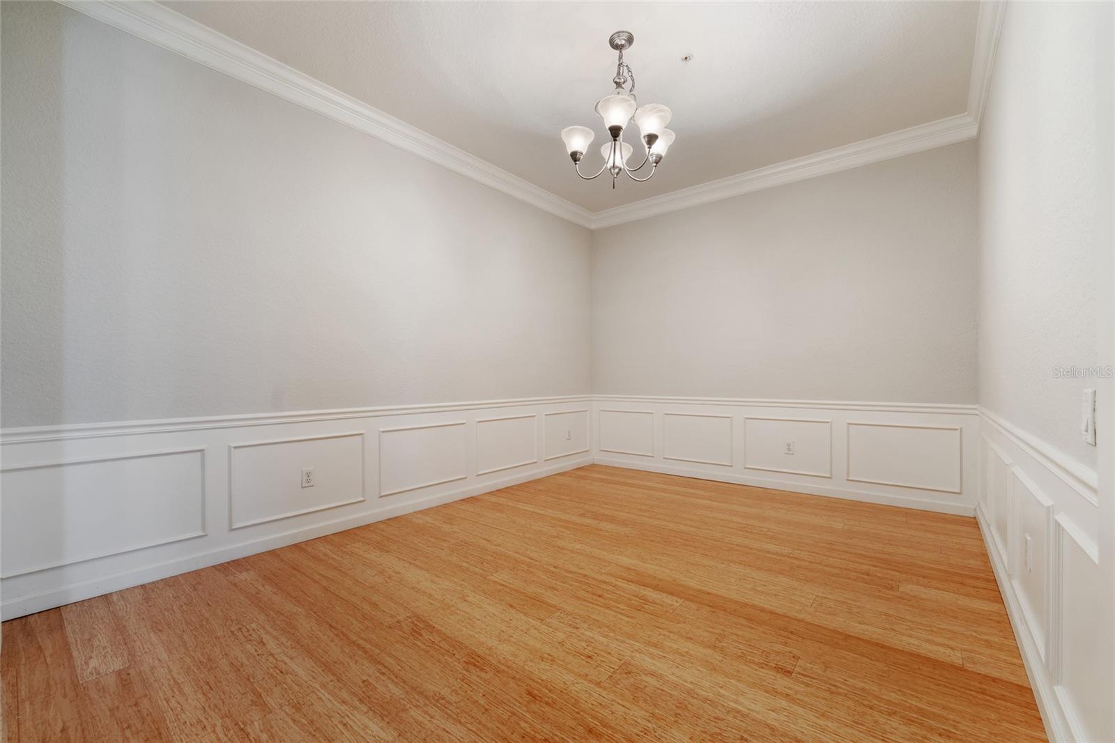 Image 15 of 43 For 3362 Robert Trent Jones Drive 208