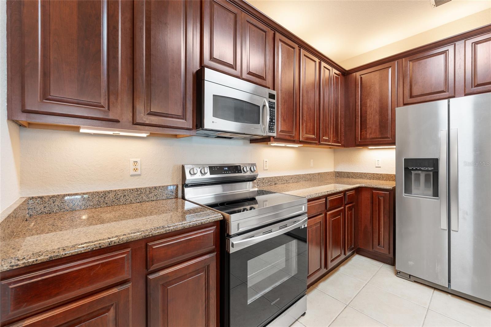 Image 22 of 43 For 3362 Robert Trent Jones Drive 208