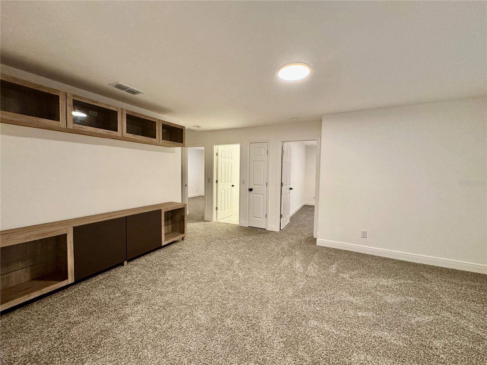 Image 13 of 23 For 7902 Syracuse Drive