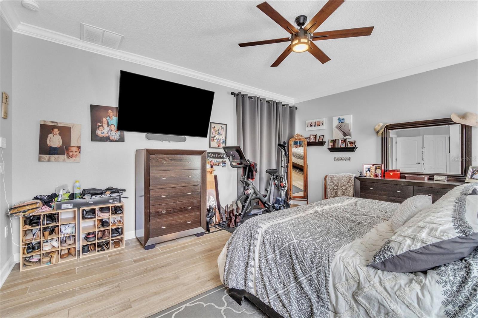 Image 23 of 42 For 9957 Oak Quarry Drive