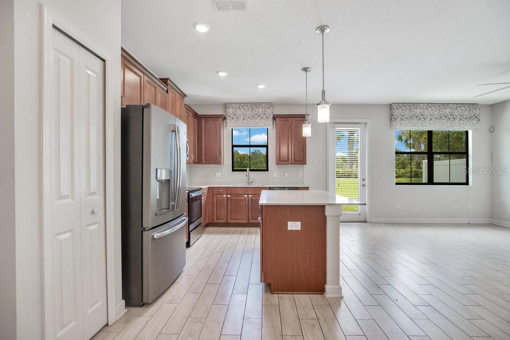 Image 6 of 15 For 11390 Whistling Pine Way