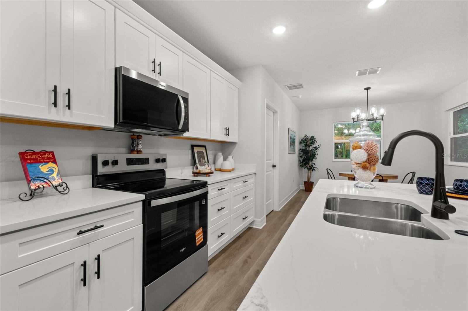 Image 16 of 69 For 4275 Gerona Avenue