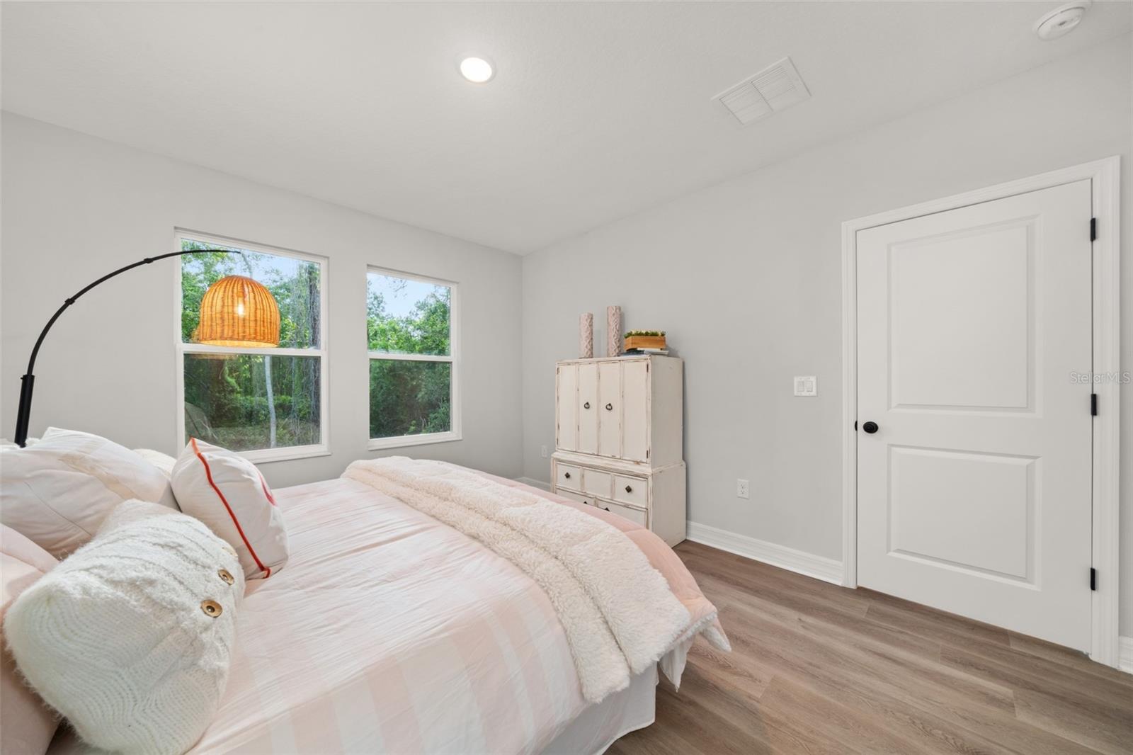 Image 37 of 69 For 4275 Gerona Avenue
