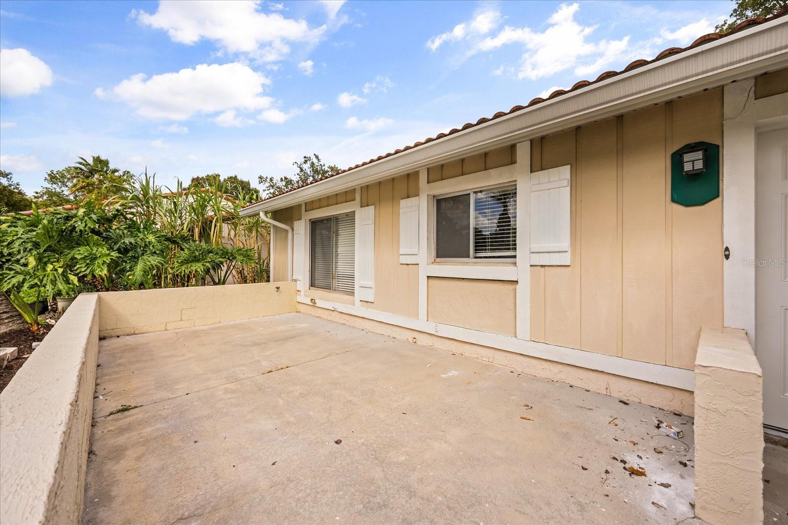 Image 23 of 41 For 5225 Gateway Avenue