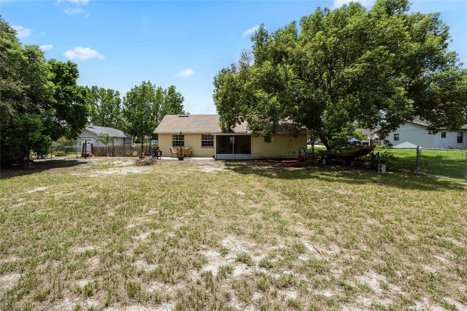 Image 32 of 43 For 11313 Layton Street