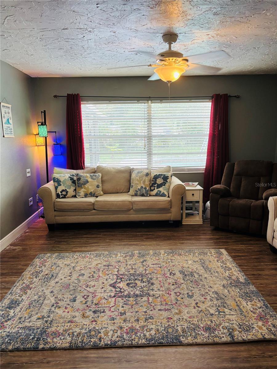 Image 3 of 12 For 186 Lakeside Drive